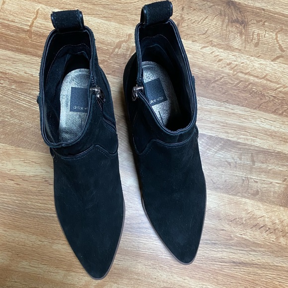 NEW Dolce Vita Black Suede Booties - Picture 5 of 9